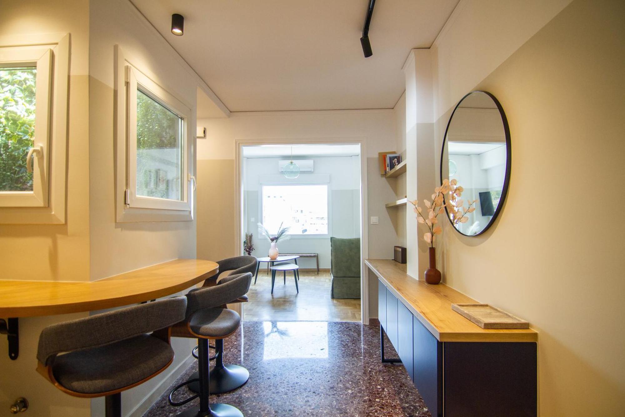 Stunning Acropolis View - 500m Metro - At Historical Center Apartament *