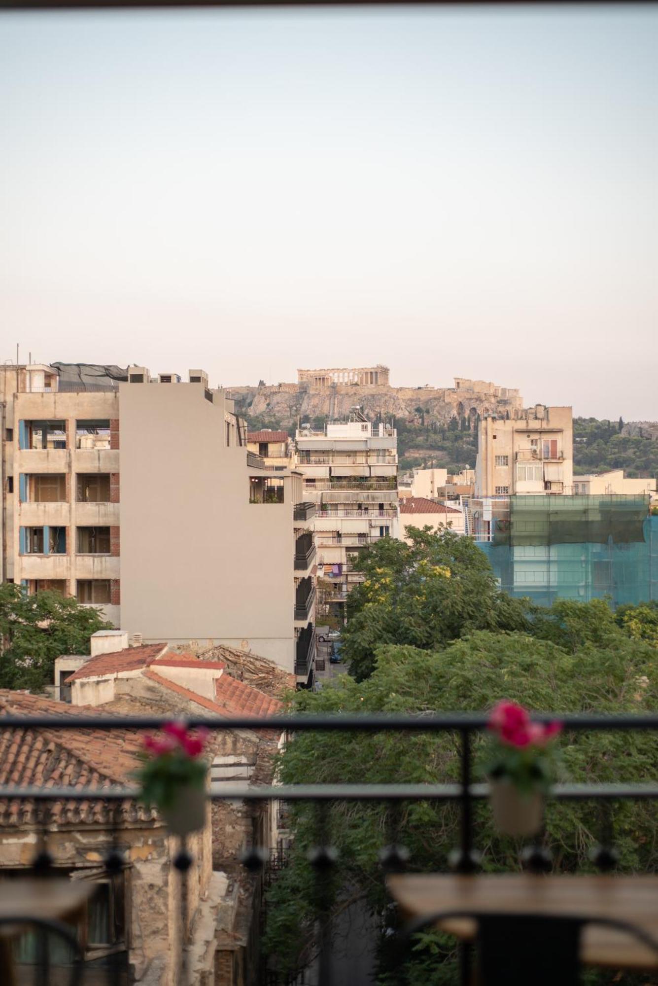 Stunning Acropolis View - 500m Metro - At Historical Center Apartament *